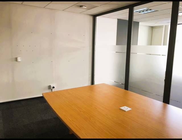 509M² OFFICE TO LET IN CAPE TOWN CITY CENTRE